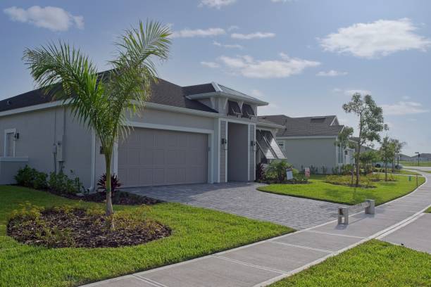 Best Interlocking Driveway Pavers  in Deephaven, MN
